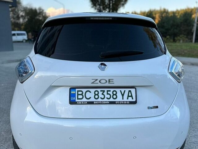Белый Рено Зое, объемом двигателя 0 л и пробегом 139 тыс. км за 9500 $, фото 6 на Automoto.ua