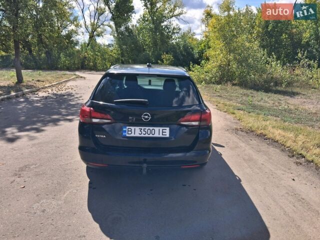 Белый Рено Зое, объемом двигателя 0 л и пробегом 80 тыс. км за 9800 $, фото 9 на Automoto.ua