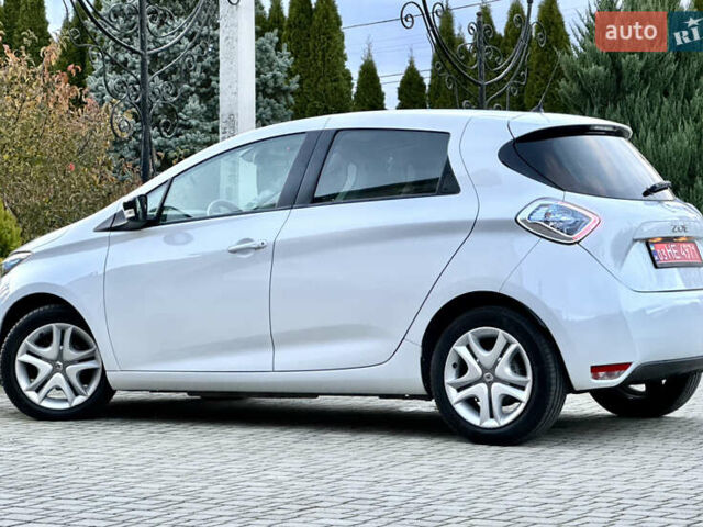 Белый Рено Зое, объемом двигателя 0 л и пробегом 43 тыс. км за 9399 $, фото 26 на Automoto.ua