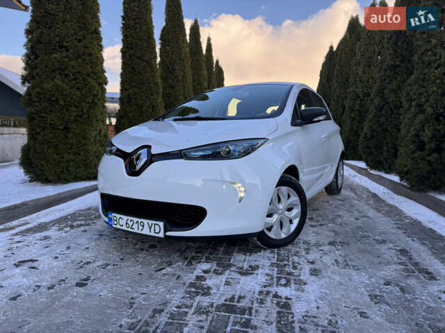 Білий Рено Зое, об'ємом двигуна 0 л та пробігом 54 тис. км за 10300 $, фото 24 на Automoto.ua