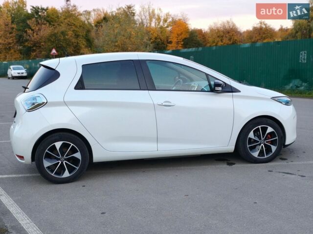 Білий Рено Зое, об'ємом двигуна 0 л та пробігом 155 тис. км за 9990 $, фото 18 на Automoto.ua