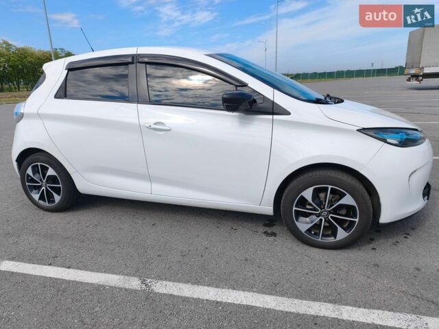 Білий Рено Зое, об'ємом двигуна 0 л та пробігом 205 тис. км за 9500 $, фото 10 на Automoto.ua