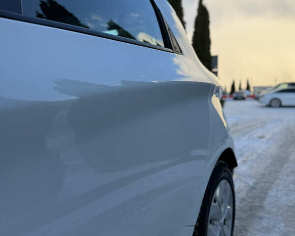 Білий Рено Зое, об'ємом двигуна 0 л та пробігом 54 тис. км за 10300 $, фото 10 на Automoto.ua