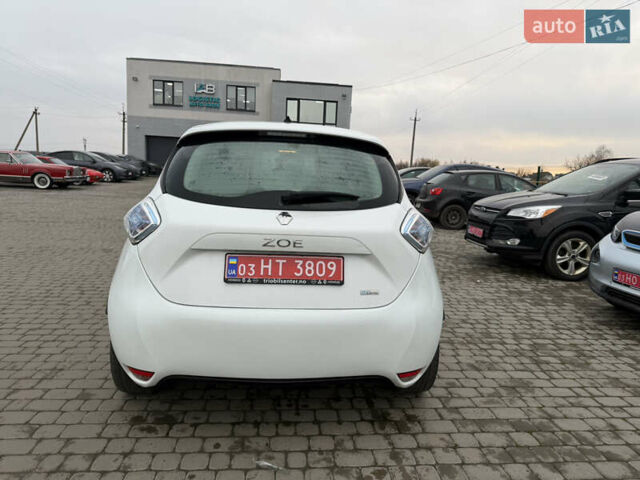 Білий Рено Зое, об'ємом двигуна 0 л та пробігом 104 тис. км за 8700 $, фото 6 на Automoto.ua