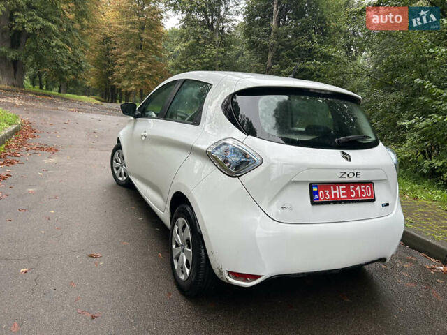 Білий Рено Зое, об'ємом двигуна 0 л та пробігом 96 тис. км за 8600 $, фото 3 на Automoto.ua