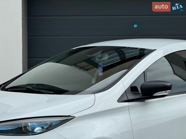 Білий Рено Зое, об'ємом двигуна 0 л та пробігом 85 тис. км за 9200 $, фото 36 на Automoto.ua