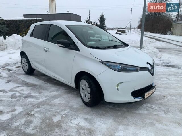 Білий Рено Зое, об'ємом двигуна 0 л та пробігом 155 тис. км за 7499 $, фото 12 на Automoto.ua