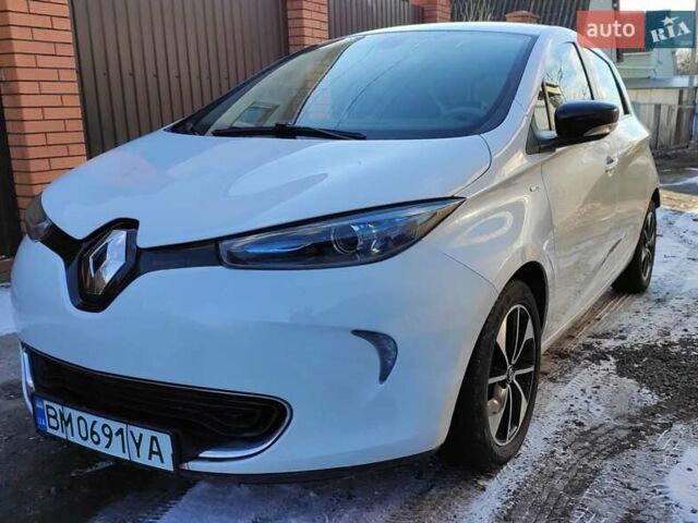 Белый Рено Зое, объемом двигателя 0 л и пробегом 130 тыс. км за 10900 $, фото 6 на Automoto.ua
