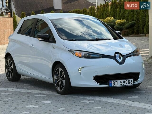 Білий Рено Зое, об'ємом двигуна 0 л та пробігом 108 тис. км за 10799 $, фото 46 на Automoto.ua