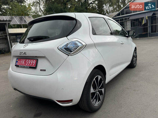 Білий Рено Зое, об'ємом двигуна 0 л та пробігом 91 тис. км за 10600 $, фото 4 на Automoto.ua