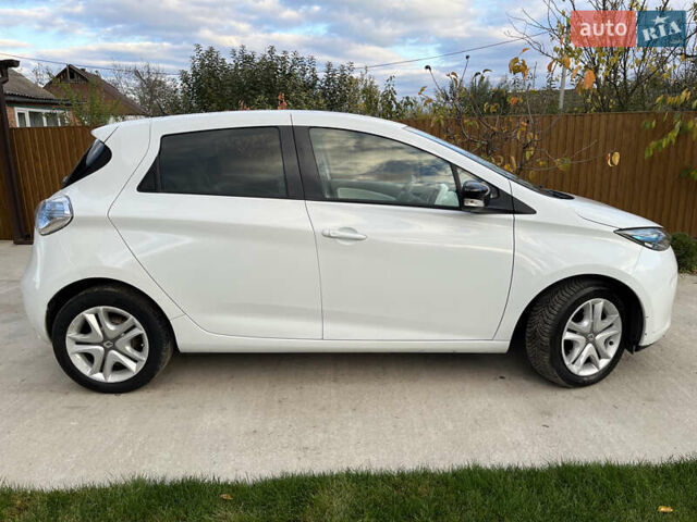 Рено Зое 2018 в Виннице на Automoto.ua Белый Рено Зое, объемом двигателя 0 л и пробегом 68 тыс. км за 9350 $, фото 7 на Automoto.ua