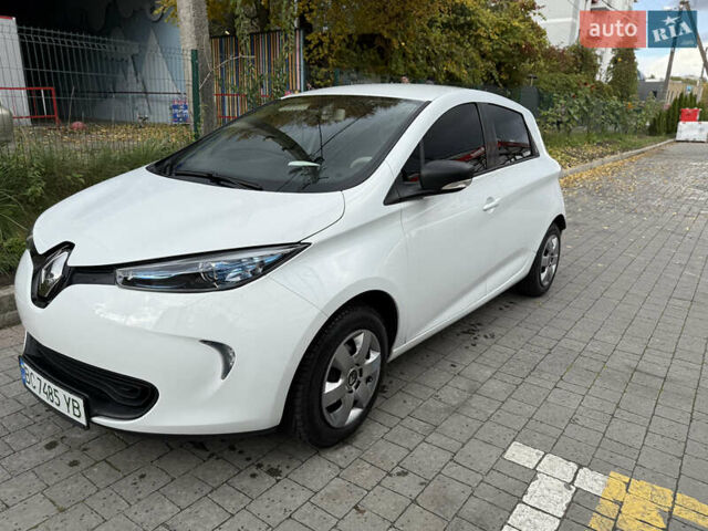 Рено Зое 2018 в Львове на Automoto.ua Белый Рено Зое, объемом двигателя 0 л и пробегом 78 тыс. км за 9900 $, фото 17 на Automoto.ua