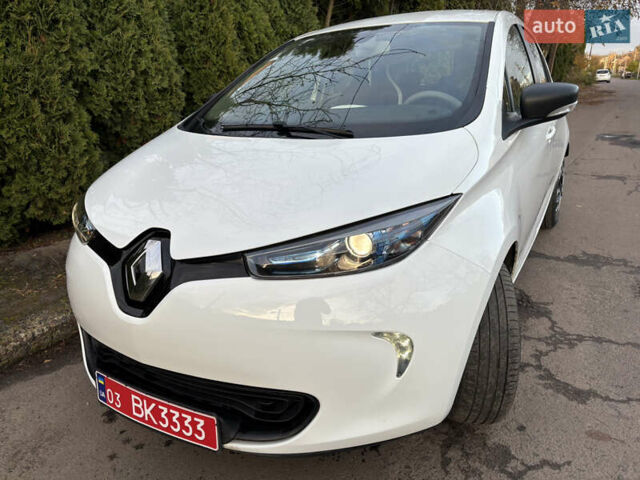 Белый Рено Зое, объемом двигателя 0 л и пробегом 65 тыс. км за 9200 $, фото 12 на Automoto.ua