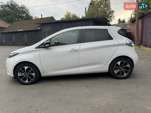 Білий Рено Зое, об'ємом двигуна 0 л та пробігом 91 тис. км за 10600 $, фото 7 на Automoto.ua