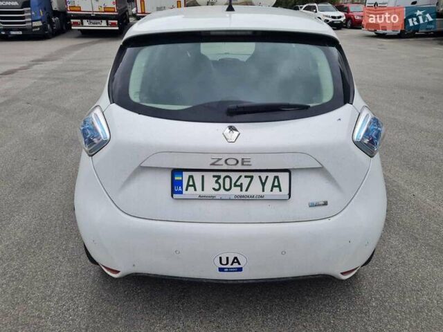 Рено Зое 2018 в Броварах на Automoto.ua Белый Рено Зое, объемом двигателя 0 л и пробегом 135 тыс. км за 9450 $, фото 2 на Automoto.ua