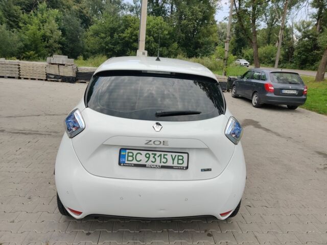 Білий Рено Зое, об'ємом двигуна 0 л та пробігом 190 тис. км за 8500 $, фото 13 на Automoto.ua