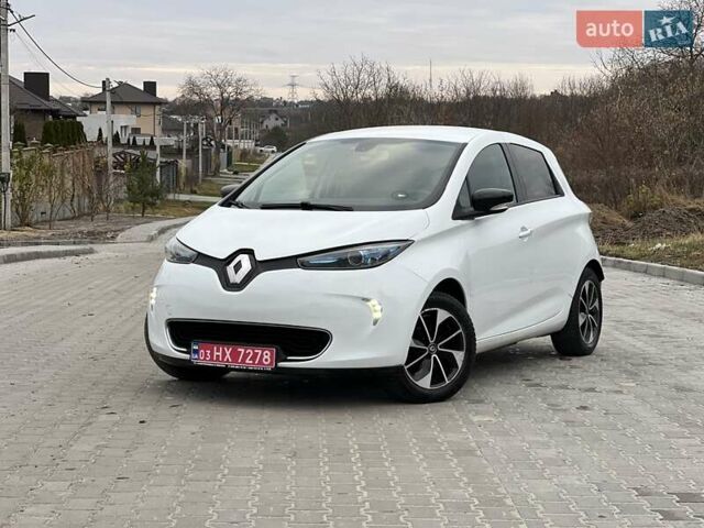 Білий Рено Зое, об'ємом двигуна 0 л та пробігом 116 тис. км за 8650 $, фото 5 на Automoto.ua