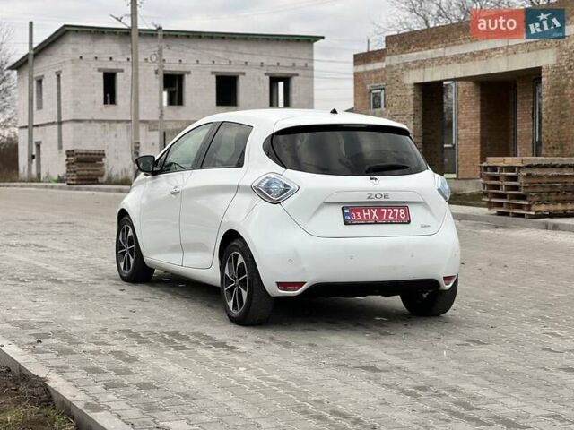 Білий Рено Зое, об'ємом двигуна 0 л та пробігом 116 тис. км за 8650 $, фото 7 на Automoto.ua