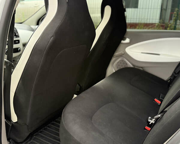 Рено Зое 2018 в Львове на Automoto.ua Белый Рено Зое, объемом двигателя 0 л и пробегом 78 тыс. км за 9900 $, фото 21 на Automoto.ua