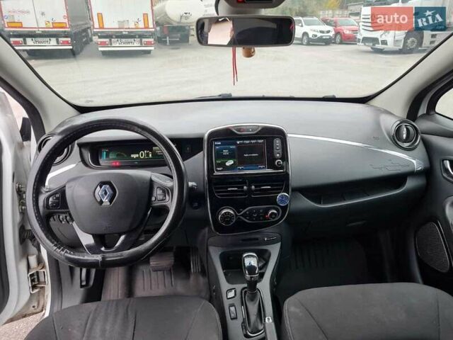Рено Зое 2018 в Броварах на Automoto.ua Белый Рено Зое, объемом двигателя 0 л и пробегом 135 тыс. км за 9450 $, фото 8 на Automoto.ua