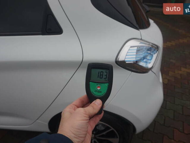 Білий Рено Зое, об'ємом двигуна 0 л та пробігом 37 тис. км за 10777 $, фото 75 на Automoto.ua