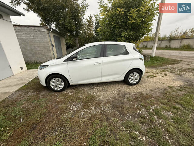 Білий Рено Зое, об'ємом двигуна 0 л та пробігом 86 тис. км за 9100 $, фото 2 на Automoto.ua