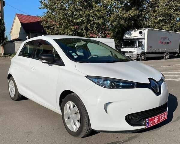 Белый Рено Зое, объемом двигателя 0 л и пробегом 160 тыс. км за 8200 $, фото 25 на Automoto.ua