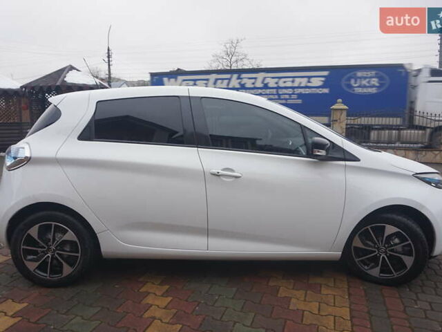 Білий Рено Зое, об'ємом двигуна 0 л та пробігом 37 тис. км за 10777 $, фото 18 на Automoto.ua