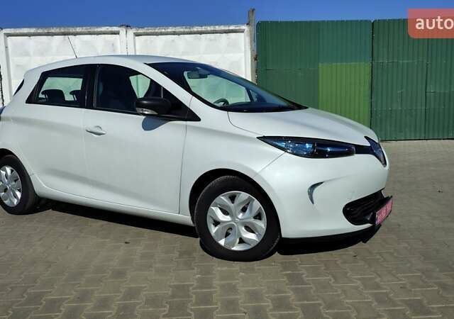 Білий Рено Зое, об'ємом двигуна 0 л та пробігом 78 тис. км за 9500 $, фото 2 на Automoto.ua