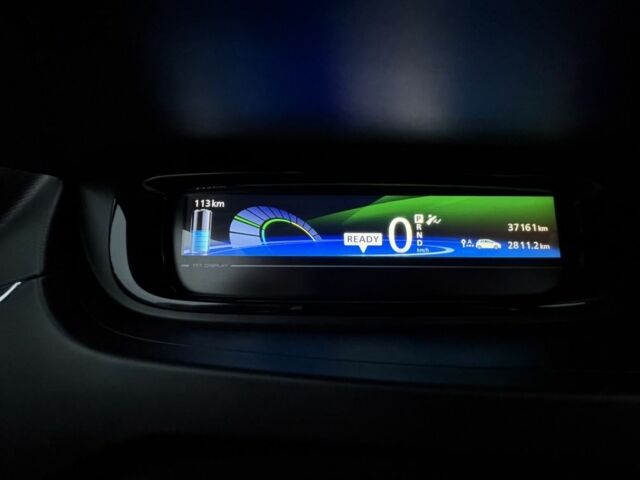 Белый Рено Зое, объемом двигателя 0 л и пробегом 37 тыс. км за 9600 $, фото 17 на Automoto.ua