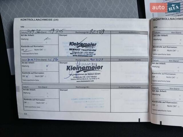 Белый Рено Зое, объемом двигателя 0 л и пробегом 64 тыс. км за 9200 $, фото 48 на Automoto.ua