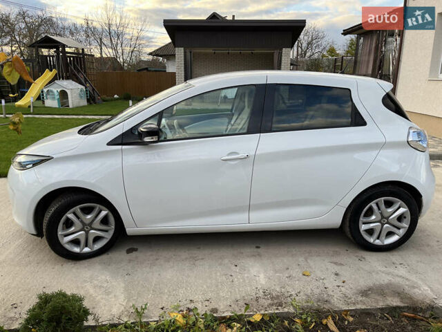 Рено Зое 2018 в Виннице на Automoto.ua Белый Рено Зое, объемом двигателя 0 л и пробегом 68 тыс. км за 9350 $, фото 3 на Automoto.ua