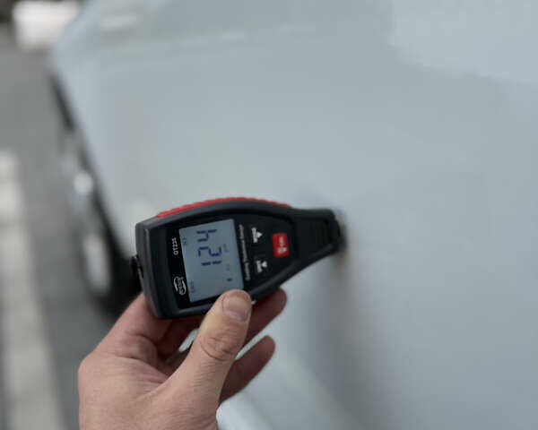 Белый Рено Зое, объемом двигателя 0 л и пробегом 75 тыс. км за 9900 $, фото 51 на Automoto.ua