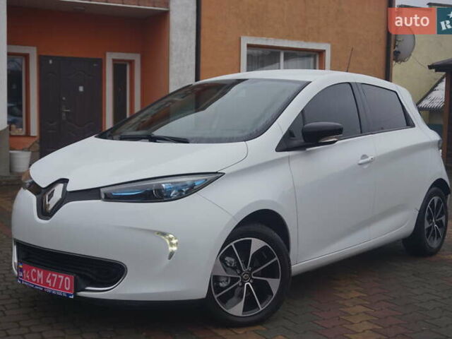 Білий Рено Зое, об'ємом двигуна 0 л та пробігом 37 тис. км за 10777 $, фото 2 на Automoto.ua