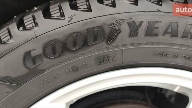 Білий Рено Зое, об'ємом двигуна 0 л та пробігом 78 тис. км за 9500 $, фото 17 на Automoto.ua