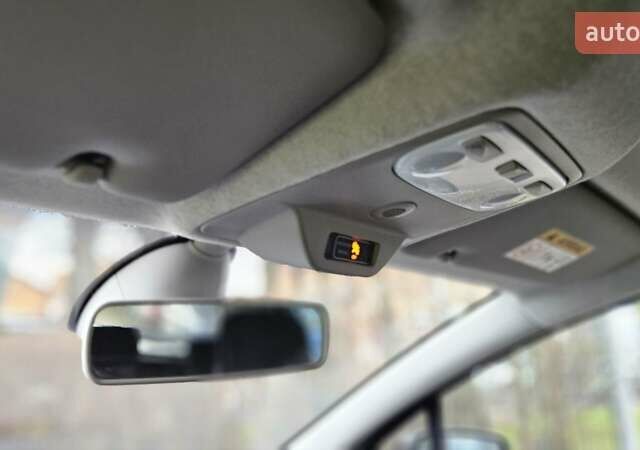 Белый Рено Зое, объемом двигателя 0 л и пробегом 71 тыс. км за 9550 $, фото 77 на Automoto.ua