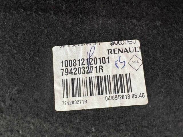 Белый Рено Зое, объемом двигателя 0 л и пробегом 51 тыс. км за 9999 $, фото 20 на Automoto.ua