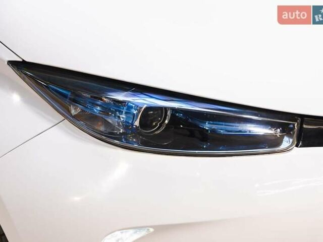 Белый Рено Зое, объемом двигателя 0 л и пробегом 18 тыс. км за 10300 $, фото 5 на Automoto.ua