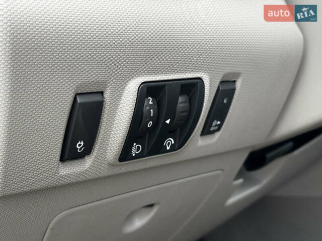 Білий Рено Зое, об'ємом двигуна 0 л та пробігом 23 тис. км за 8850 $, фото 18 на Automoto.ua