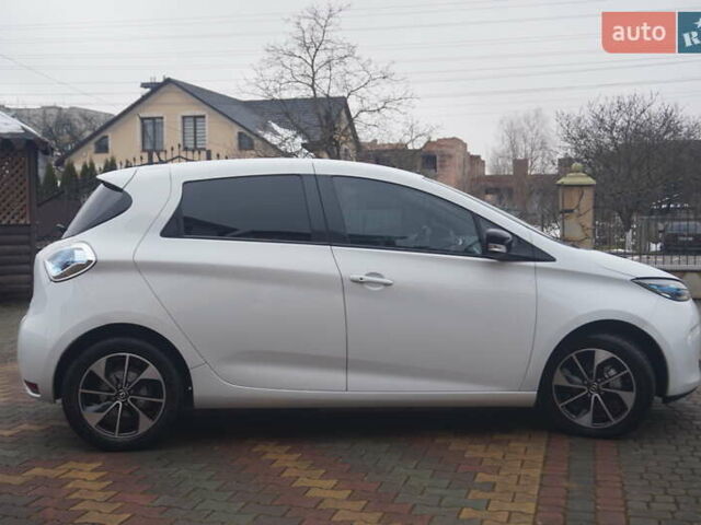 Білий Рено Зое, об'ємом двигуна 0 л та пробігом 37 тис. км за 10777 $, фото 7 на Automoto.ua