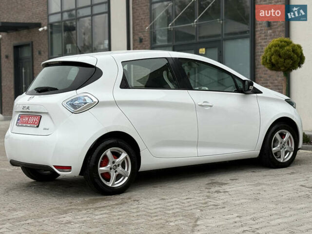 Белый Рено Зое, объемом двигателя 0 л и пробегом 127 тыс. км за 9200 $, фото 9 на Automoto.ua