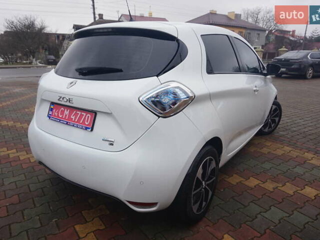 Білий Рено Зое, об'ємом двигуна 0 л та пробігом 37 тис. км за 10777 $, фото 19 на Automoto.ua