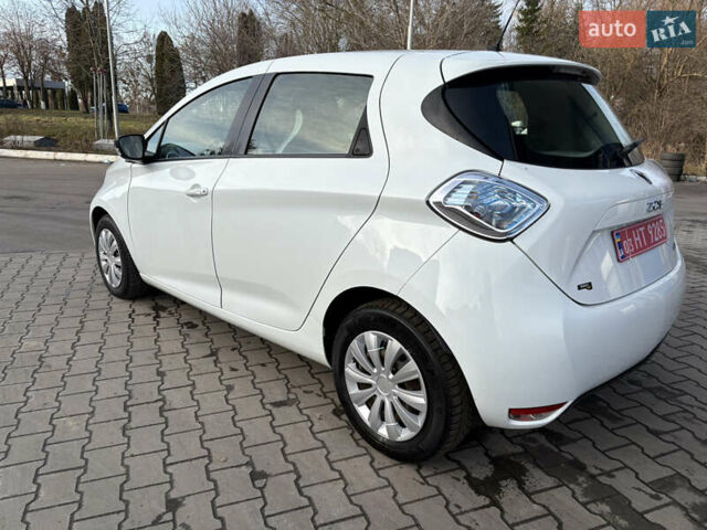 Білий Рено Зое, об'ємом двигуна 0 л та пробігом 130 тис. км за 8500 $, фото 11 на Automoto.ua