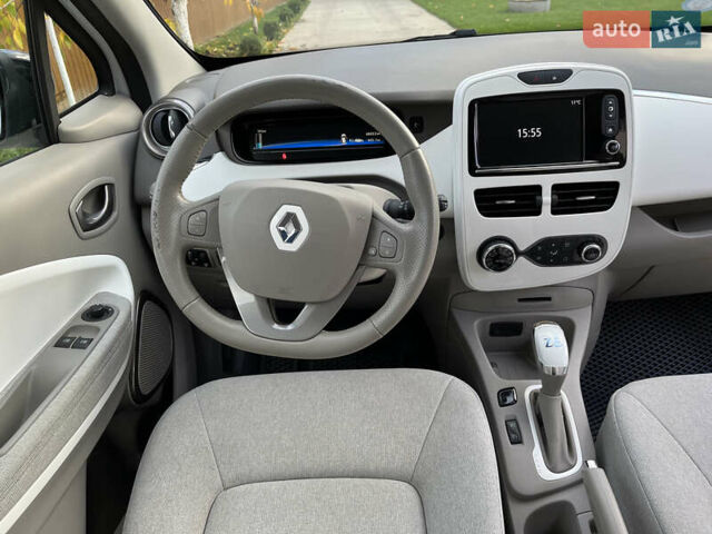 Рено Зое 2018 в Виннице на Automoto.ua Белый Рено Зое, объемом двигателя 0 л и пробегом 68 тыс. км за 9350 $, фото 11 на Automoto.ua