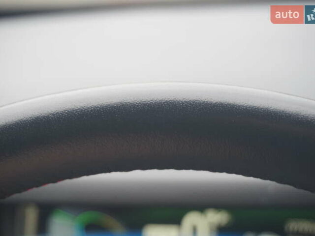 Білий Рено Зое, об'ємом двигуна 0 л та пробігом 37 тис. км за 10777 $, фото 33 на Automoto.ua