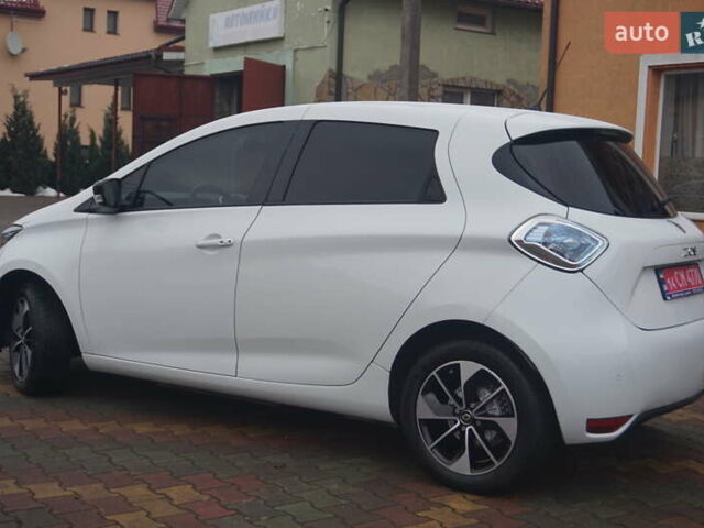Білий Рено Зое, об'ємом двигуна 0 л та пробігом 37 тис. км за 10777 $, фото 12 на Automoto.ua