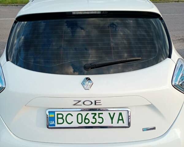 Белый Рено Зое, объемом двигателя 0 л и пробегом 21 тыс. км за 10800 $, фото 10 на Automoto.ua