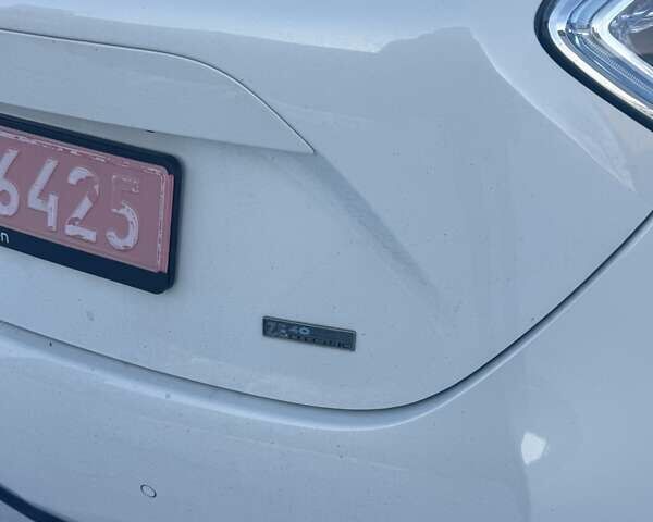 Белый Рено Зое, объемом двигателя 0 л и пробегом 143 тыс. км за 8950 $, фото 15 на Automoto.ua