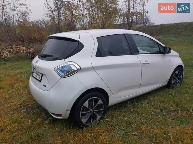 Білий Рено Зое, об'ємом двигуна 0 л та пробігом 92 тис. км за 9600 $, фото 3 на Automoto.ua