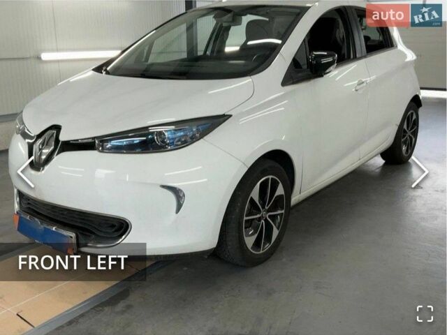 Белый Рено Зое, объемом двигателя 0 л и пробегом 44 тыс. км за 11350 $, фото 58 на Automoto.ua